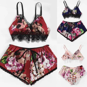 Women Sleepwear Night Suits 2 Pieces Set Sexy Lace Home Clothing Spaghetti Strap Sleep Lounge Clubwear Cami Top And Shorts 
Women Sleepwear Night Suits 2 Pieces Set Sexy Lace Home Clothing Spaghetti Strap Sleep Lounge Clubwear Cami Top And Shorts