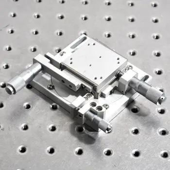 Micrometer manual adjustment sliding table XYR axis bidirectional translation table rotating platform rotating plate 45*45mm
Micrometer manual adjustment sliding table XYR axis bidirectional translation table rotating platform rotating plate 45*45mm