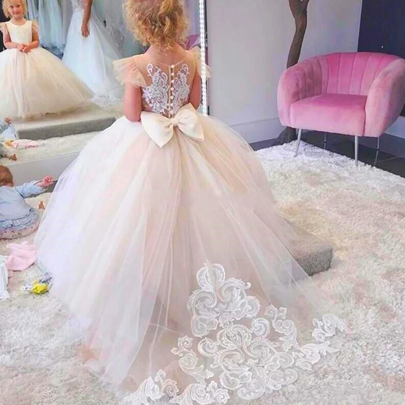 Beautiful Flower Girls Dresses Fur Appliques Lace Communion Dresses Girls Pageant Gown Kids Clothes for Birthday
Beautiful Flower Girls Dresses Fur Appliques Lace Communion Dresses Girls Pageant Gown Kids Clothes for Birthday