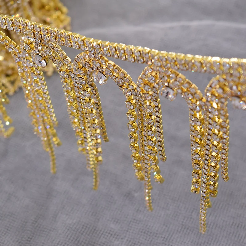 1 yard 10.5cm length rhinestone fringe trimming glass long tassesl gold applique for wedding dress belt sewing accessories
1 yard 10.5cm length rhinestone fringe trimming glass long tassesl gold applique for wedding dress belt sewing accessories