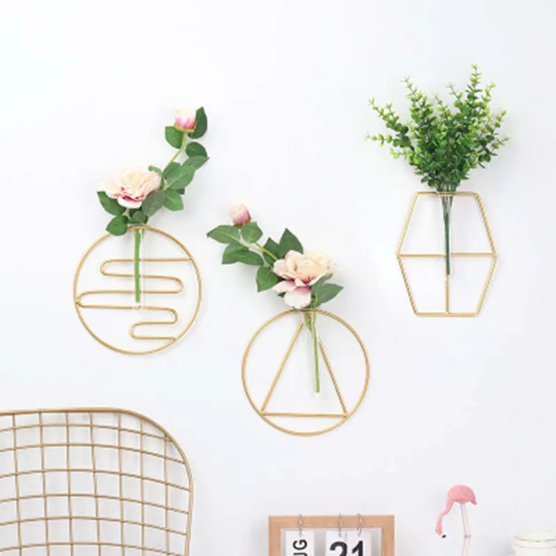 Wall Hanging Flower Vase Iron Glass Tube Hydroponics Planter Pot Transparent Hanging Flower Bottle Home Ornament Decoration 1PC
Wall Hanging Flower Vase Iron Glass Tube Hydroponics Planter Pot Transparent Hanging Flower Bottle Home Ornament Decoration 1PC