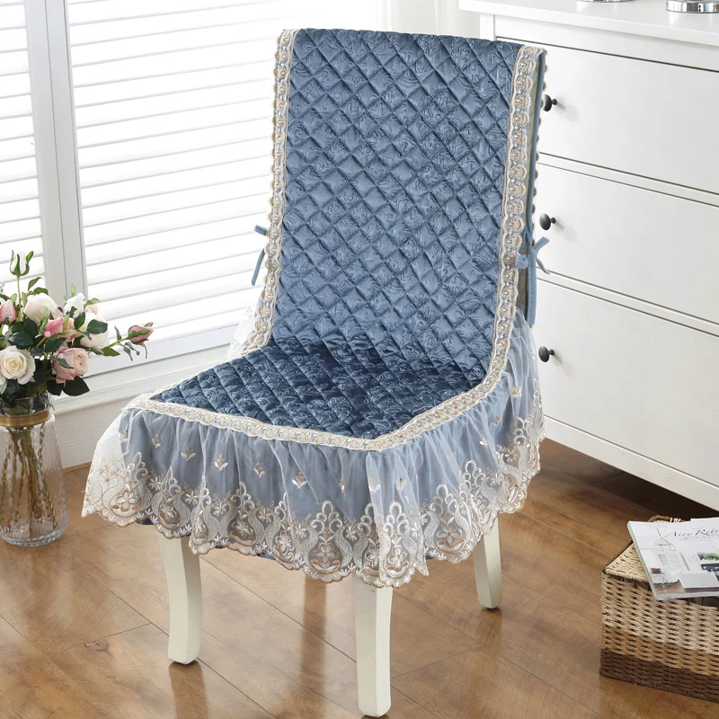 European Siamese Seat Cushion Chair Cover Lace Chair Cushion Winter Office Thick Student Seat Dining Chair
European Siamese Seat Cushion Chair Cover Lace Chair Cushion Winter Office Thick Student Seat Dining Chair