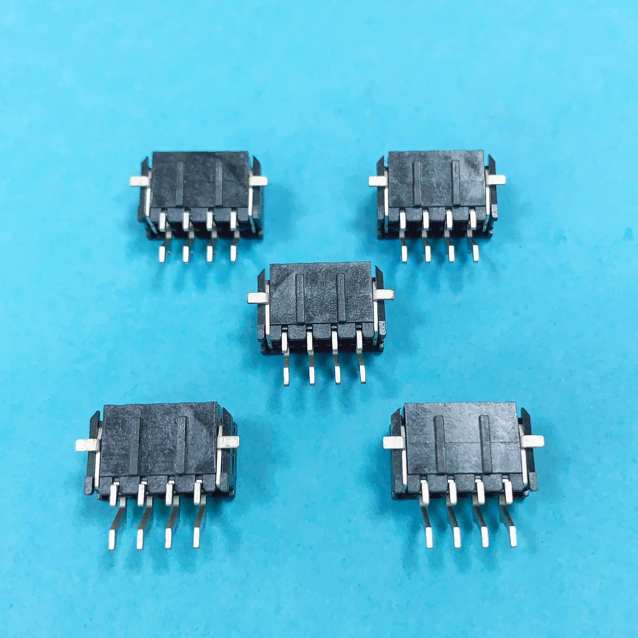Micro-Fit 3.0 Right-Angle Header, 3.00mm Pitch, Dual Row, 8 Circuits, with Solder Tab, Tin, Glow-Wire Capable 43045-0809
Micro-Fit 3.0 Right-Angle Header, 3.00mm Pitch, Dual Row, 8 Circuits, with Solder Tab, Tin, Glow-Wire Capable 43045-0809