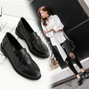 2020 spring and autumn new British style women's shoes black shallow mouth large size with heel shoes women's shoes 
2020 spring and autumn new British style women's shoes black shallow mouth large size with heel shoes women's shoes