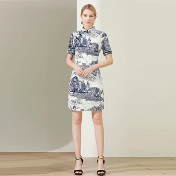 Xiaomoli New fashion show Chinese style cheongsam summer retro printing landscape painting features elegant women 2020
Xiaomoli New fashion show Chinese style cheongsam summer retro printing landscape painting features elegant women 2020