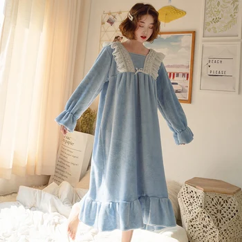 Female Winter And Autumn Warm Women Nightgowns 2019 Long-sleeved V-Neck Mid-Calf Sweet Velvet Female Nightdress 
Female Winter And Autumn Warm Women Nightgowns 2019 Long-sleeved V-Neck Mid-Calf Sweet Velvet Female Nightdress