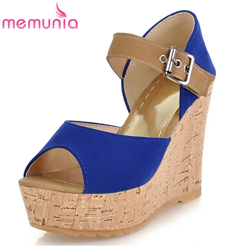 MEMUNIA 2020 new arrive women sandals peep toe summer wedges platform sandals buckle fashion party wedding prom shoes woman 
MEMUNIA 2020 new arrive women sandals peep toe summer wedges platform sandals buckle fashion party wedding prom shoes woman