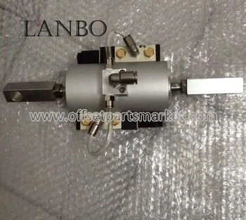 LANBOFFSETPRESS L2.335.071 cylinder/valve unit for CD74 offset machine
LANBOFFSETPRESS L2.335.071 cylinder/valve unit for CD74 offset machine