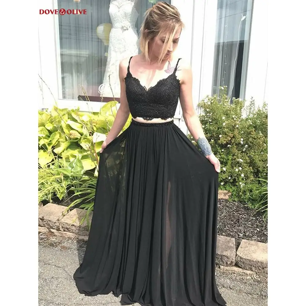 Black Two Pieces Evening Dresses Lace Appliques Beaded Spaghetti Strap V Neck Chiffon Front Split Prom Gowns Formal Party Custom
Black Two Pieces Evening Dresses Lace Appliques Beaded Spaghetti Strap V Neck Chiffon Front Split Prom Gowns Formal Party Custom