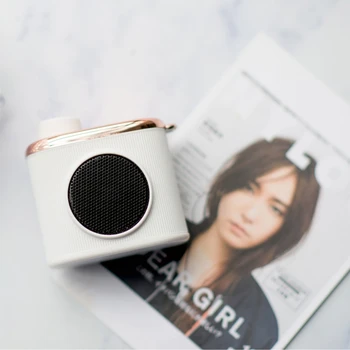 cm-2 Retro Super Bass Mini Portable Speaker Usb Handfree Small Music Speaker Mp3 Player with Microphone
cm-2 Retro Super Bass Mini Portable Speaker Usb Handfree Small Music Speaker Mp3 Player with Microphone