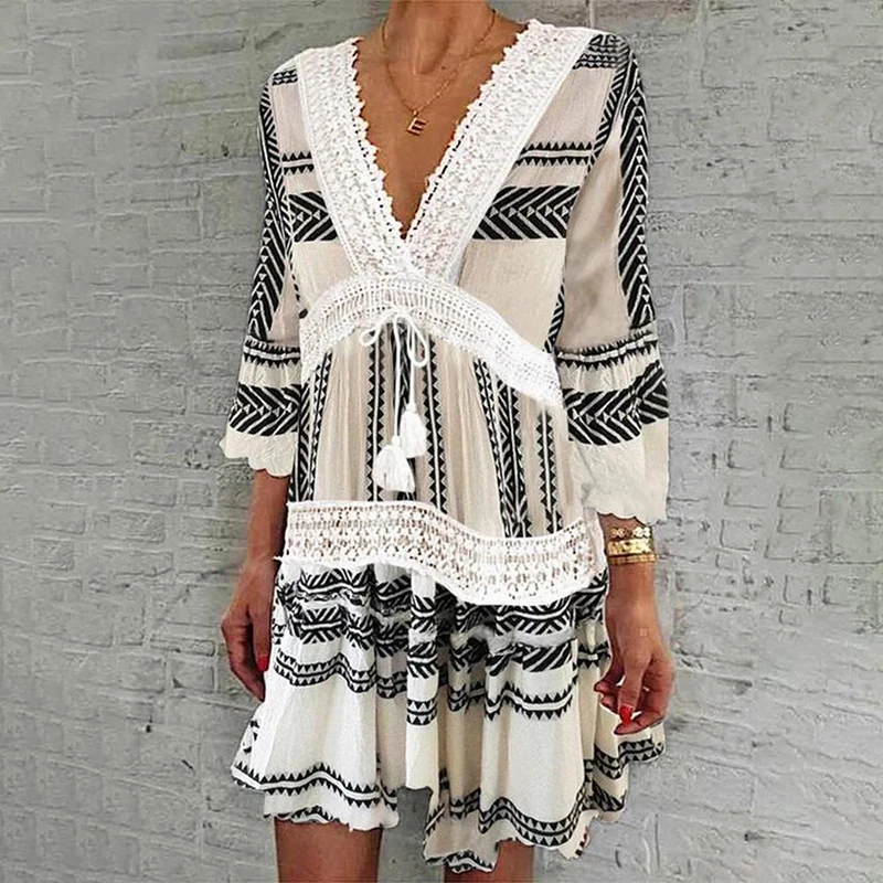 Summer Fashion Women Mini Dress Sexy Deep V Neck Three Quarter Sleeve Lace Patchwork Dress Ladies Elegant Floral Tassel Vestidos
Summer Fashion Women Mini Dress Sexy Deep V Neck Three Quarter Sleeve Lace Patchwork Dress Ladies Elegant Floral Tassel Vestidos