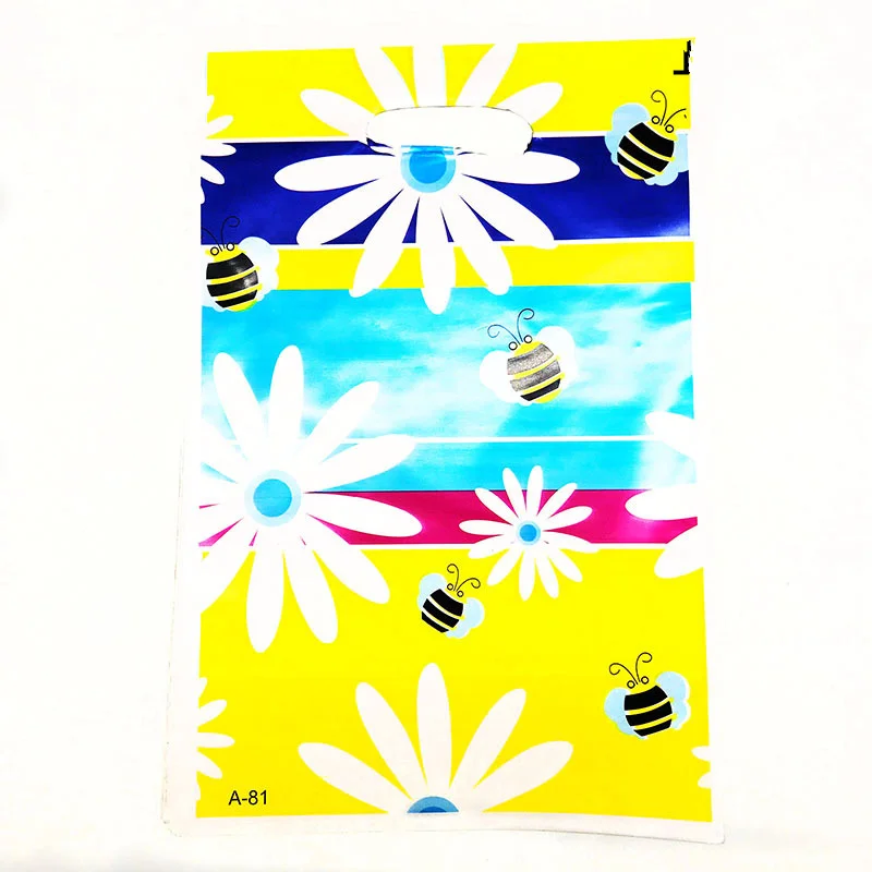 10pcs/lot Gift bag Loot bag Honey Bee Kids Birthday party supply event party supplies party Decoration Set candy bag
10pcs/lot Gift bag Loot bag Honey Bee Kids Birthday party supply event party supplies party Decoration Set candy bag
