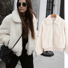 Maxdutti Coat Women Winter Jacket Women Ins Fashion Jaqueta Feminina Blogger High Street vintage Imitation rabbit hair Short Top
Maxdutti Coat Women Winter Jacket Women Ins Fashion Jaqueta Feminina Blogger High Street vintage Imitation rabbit hair Short Top
