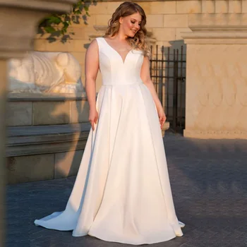 Simple Elegant Plus Size Satin Wedding Dress 2021 Sexy V Neck Sleeveelss A Line Bridal Wedding Gown Vestidos De Novia
Simple Elegant Plus Size Satin Wedding Dress 2021 Sexy V Neck Sleeveelss A Line Bridal Wedding Gown Vestidos De Novia
