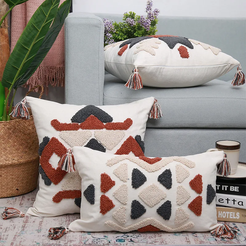 Tufted Decoration Cushion Cover With Tassel 30X50/45X45cm American Style Loop Plush Pillowcase For living room Sofa Room Decor
Tufted Decoration Cushion Cover With Tassel 30X50/45X45cm American Style Loop Plush Pillowcase For living room Sofa Room Decor