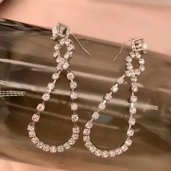 8-shaped Water Drop full rhinestone inlay claw with long earrings boucles d oreille femme 2019 pendientes mujer
8-shaped Water Drop full rhinestone inlay claw with long earrings boucles d oreille femme 2019 pendientes mujer