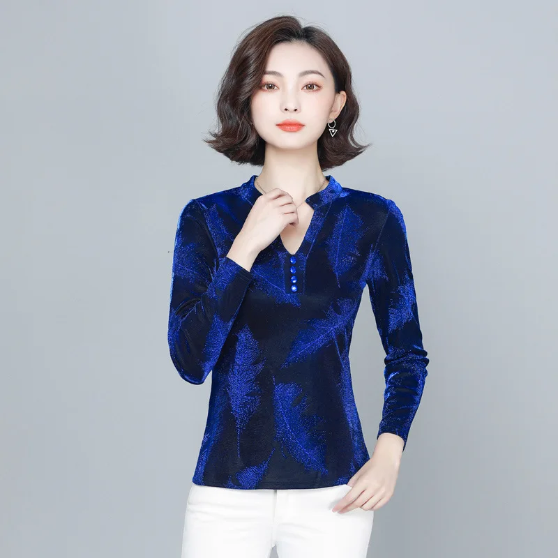 2020 new autumn fashion spring and autumn lace bottoming shirt long sleeve plus velvet autumn and winter high-end women's top
2020 new autumn fashion spring and autumn lace bottoming shirt long sleeve plus velvet autumn and winter high-end women's top