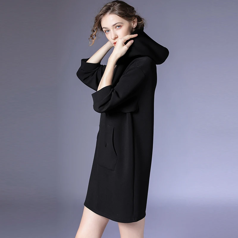 Elastic space cotton hooded sweater dress women's fall 2021 new fashion hat drawstring collar front leather casual straight skir
Elastic space cotton hooded sweater dress women's fall 2021 new fashion hat drawstring collar front leather casual straight skir