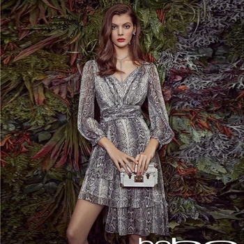 Sexy V-Neck Python Print Middle Sleeve Slim Fit Temperament Irregular Dress Spring And Summer High Quality Women'S Clothing
Sexy V-Neck Python Print Middle Sleeve Slim Fit Temperament Irregular Dress Spring And Summer High Quality Women'S Clothing