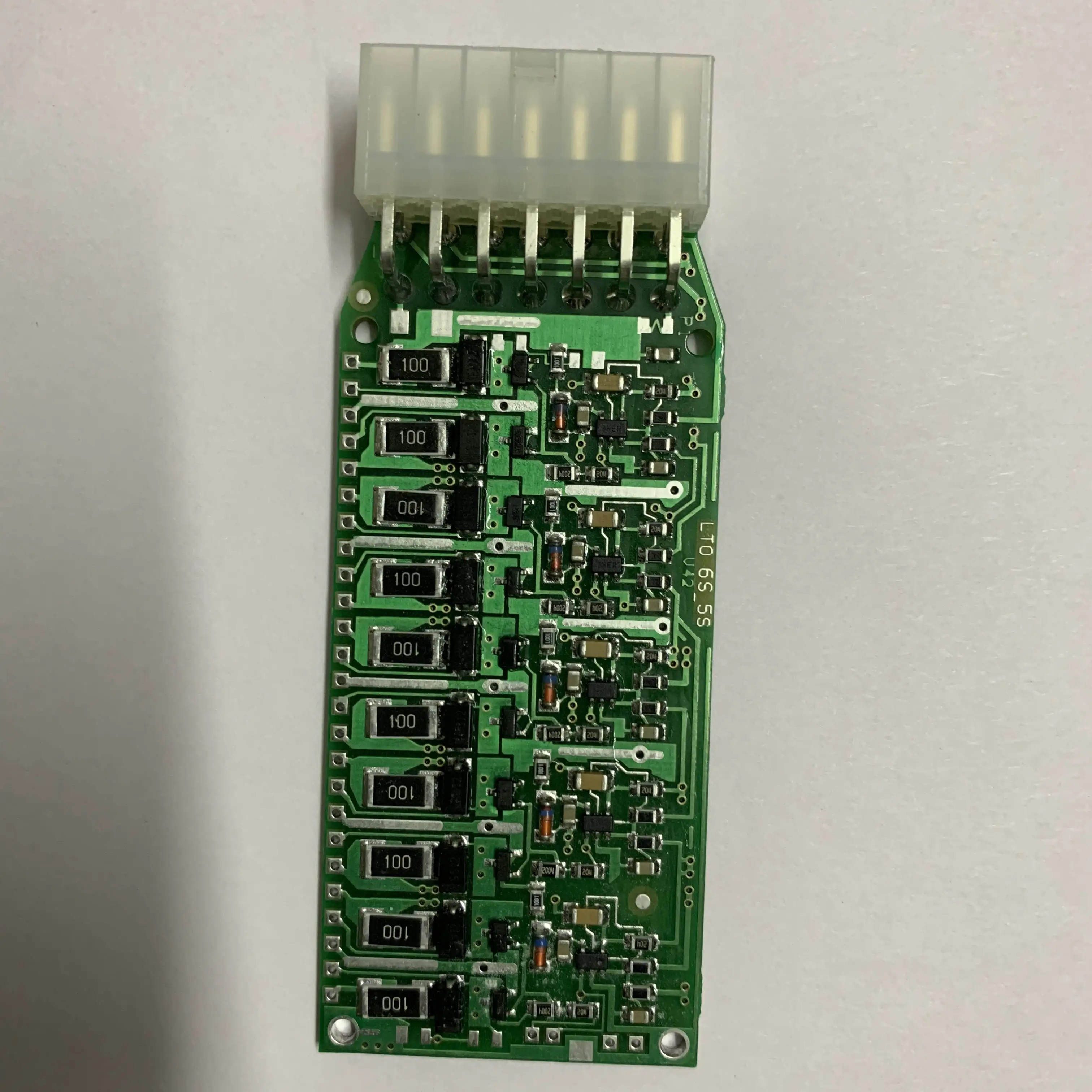 5-6 Serial Lithium Titanate Passive Discharge Equalization Module 50mA Equalizing Current
5-6 Serial Lithium Titanate Passive Discharge Equalization Module 50mA Equalizing Current