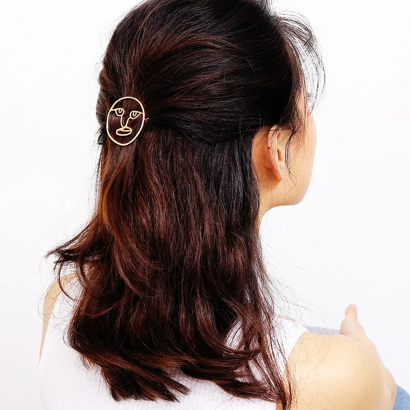 2020 Fashion Face Alloy Hair Clip Exaggerated Personality Geometric Bobby Pin Vintage Hair Jewelry Designer Statement Hair Stick 
2020 Fashion Face Alloy Hair Clip Exaggerated Personality Geometric Bobby Pin Vintage Hair Jewelry Designer Statement Hair Stick