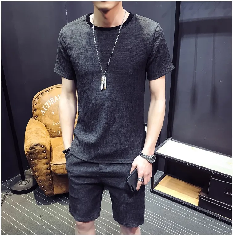 Summer Men's Solid Color Crew Neck Loose And Plus-sized Casual YOUTH'S Short-sleeved T-shirt Tops Shorts Lower Apron Two-Piece S
Summer Men's Solid Color Crew Neck Loose And Plus-sized Casual YOUTH'S Short-sleeved T-shirt Tops Shorts Lower Apron Two-Piece S