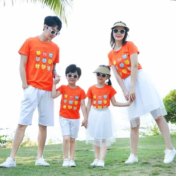 Family Matching Set Summer Dad Son T-shirt+Shorts Pants Mom and Daughter Beach Mesh Dress Family Look Couple Matching Clothing
Family Matching Set Summer Dad Son T-shirt+Shorts Pants Mom and Daughter Beach Mesh Dress Family Look Couple Matching Clothing