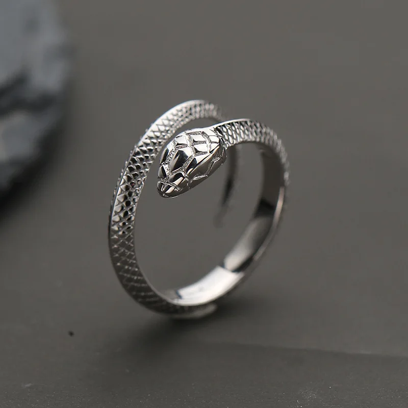 Мужское кольцо с ангельским крылом тибетское серебряное Открытое в стиле панк