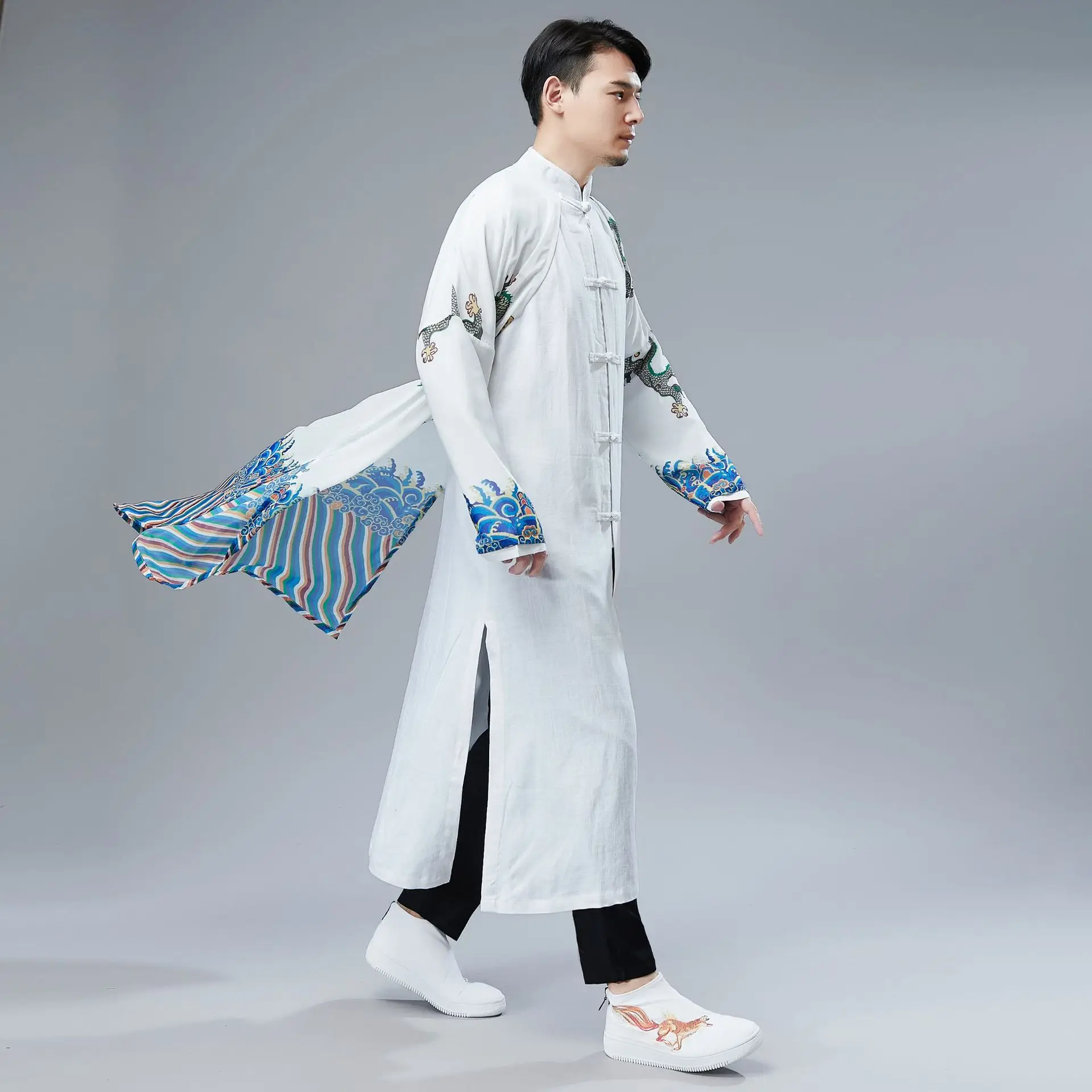 2019 Summer New Products Dragon Mock Two-Piece Retro Chinese-style Chiffon Printed Frog Long Sweater Men'S Wear Loose Casual
2019 Summer New Products Dragon Mock Two-Piece Retro Chinese-style Chiffon Printed Frog Long Sweater Men'S Wear Loose Casual