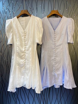 2020 Spring and Summer New Women's V-neck Small Row-Breasted Decorative Short-Sleeved A- line Plain Dress 601
2020 Spring and Summer New Women's V-neck Small Row-Breasted Decorative Short-Sleeved A- line Plain Dress 601