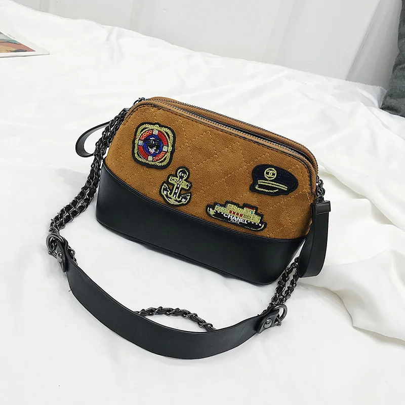 Autumn And Winter New Style Gold Velvet Shell Bag Captain Decoration Shoulder Oblique WOMEN'S Bag
Autumn And Winter New Style Gold Velvet Shell Bag Captain Decoration Shoulder Oblique WOMEN'S Bag