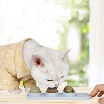 Catnip Ball Cat Supplies Self-adhesive Rotated Catnip Lick Energy Balls Kitten Molar Teething Licking Toy Help Digestion
Catnip Ball Cat Supplies Self-adhesive Rotated Catnip Lick Energy Balls Kitten Molar Teething Licking Toy Help Digestion