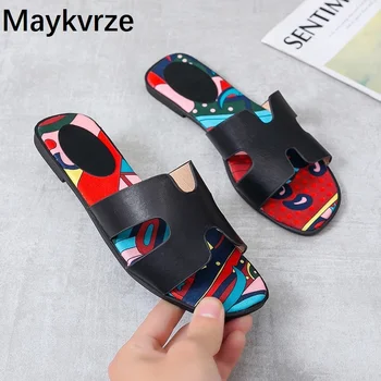 2020 new summer women sandals and slippers Korean version Fashion outer wear beach shoes
2020 new summer women sandals and slippers Korean version Fashion outer wear beach shoes