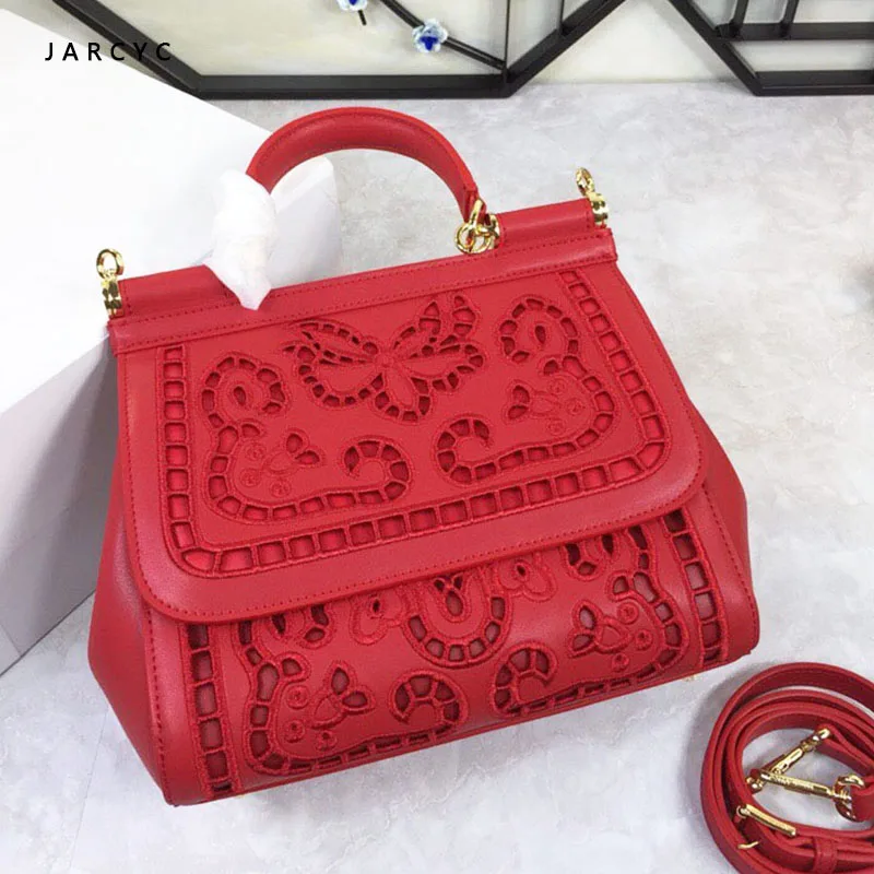 25CM Red Carved Hollow Calf Leather Multicolored Retro Fashion Handbag with Single Shoulder Slanting Woman Bag crossbody bags
25CM Red Carved Hollow Calf Leather Multicolored Retro Fashion Handbag with Single Shoulder Slanting Woman Bag crossbody bags