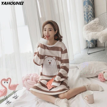 Casual Striped Thick Warm Flannel Nightgowns Women 2019 Winter Coral Velvet Night Dress Girls Cute Cartoon Sleepwear Nightdress 
Casual Striped Thick Warm Flannel Nightgowns Women 2019 Winter Coral Velvet Night Dress Girls Cute Cartoon Sleepwear Nightdress