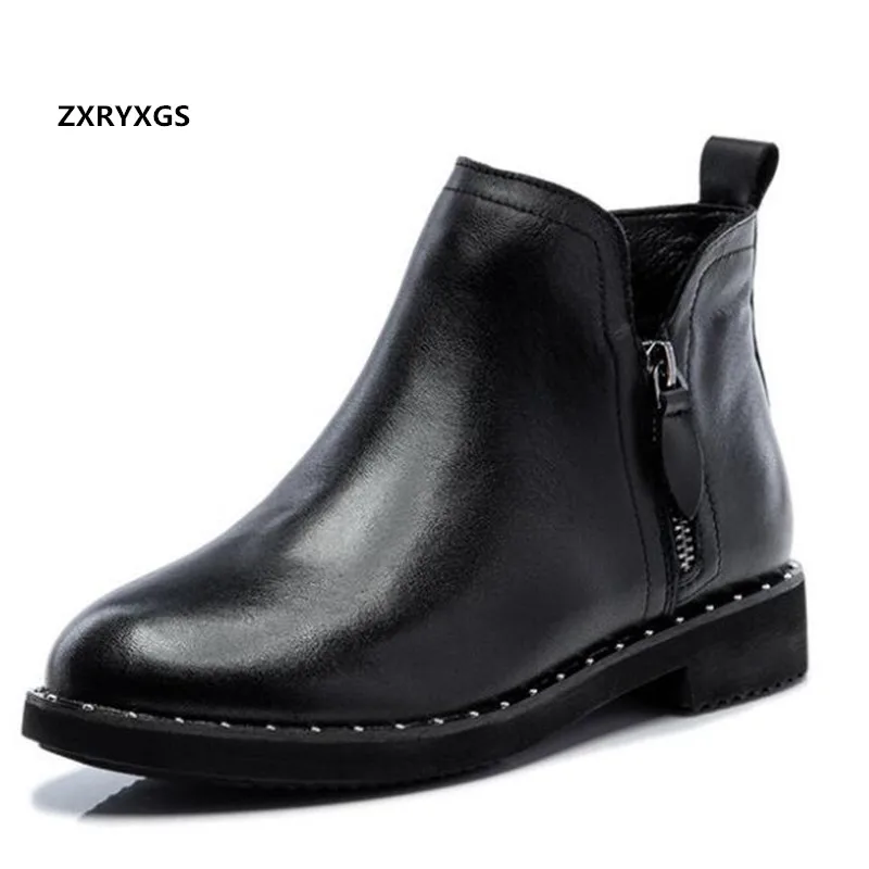 2022 New Spring Rivet Genuine Leather Chelsea Boots Black Martin Boots Large Size Winter Warm Boots Snow Shoes Woman Ankle Boots
2022 New Spring Rivet Genuine Leather Chelsea Boots Black Martin Boots Large Size Winter Warm Boots Snow Shoes Woman Ankle Boots