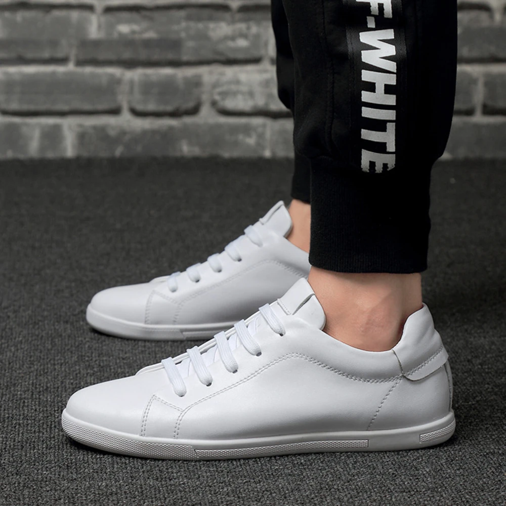 2020 new large size men's shoes simple fashion leather casual non-slip outdoor climbing wear-resistant breathable outdoor hiking
2020 new large size men's shoes simple fashion leather casual non-slip outdoor climbing wear-resistant breathable outdoor hiking