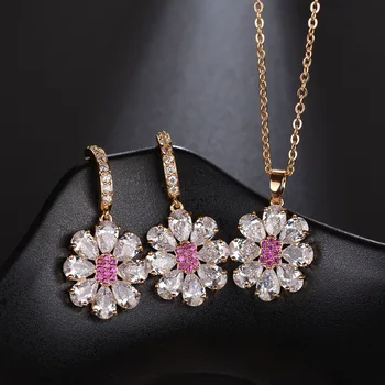Gorgeous Earrings AAA Red Corundum with White Zircon Inlaid with Champagne Flower Earrings Fashion Jewelry Sets Necklace Set
Gorgeous Earrings AAA Red Corundum with White Zircon Inlaid with Champagne Flower Earrings Fashion Jewelry Sets Necklace Set