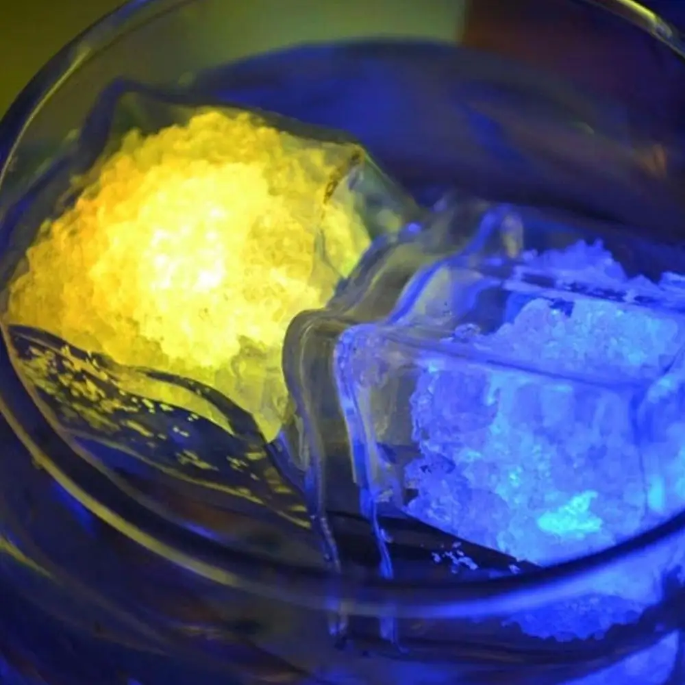 10PCS LED Toys Halloween Toy Colorful Induction light Ice Cubes Flashing Ice Cubes Bright Ice Cube Toy
10PCS LED Toys Halloween Toy Colorful Induction light Ice Cubes Flashing Ice Cubes Bright Ice Cube Toy