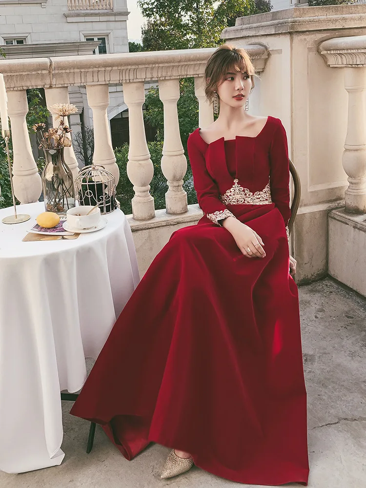 Sexy Square Collar Long Sleeve Velour Evening Dress Back Zipper Bow Formal Gowns Cheongsam Robe De Soiree Vestidos Size XS-3XL
Sexy Square Collar Long Sleeve Velour Evening Dress Back Zipper Bow Formal Gowns Cheongsam Robe De Soiree Vestidos Size XS-3XL
