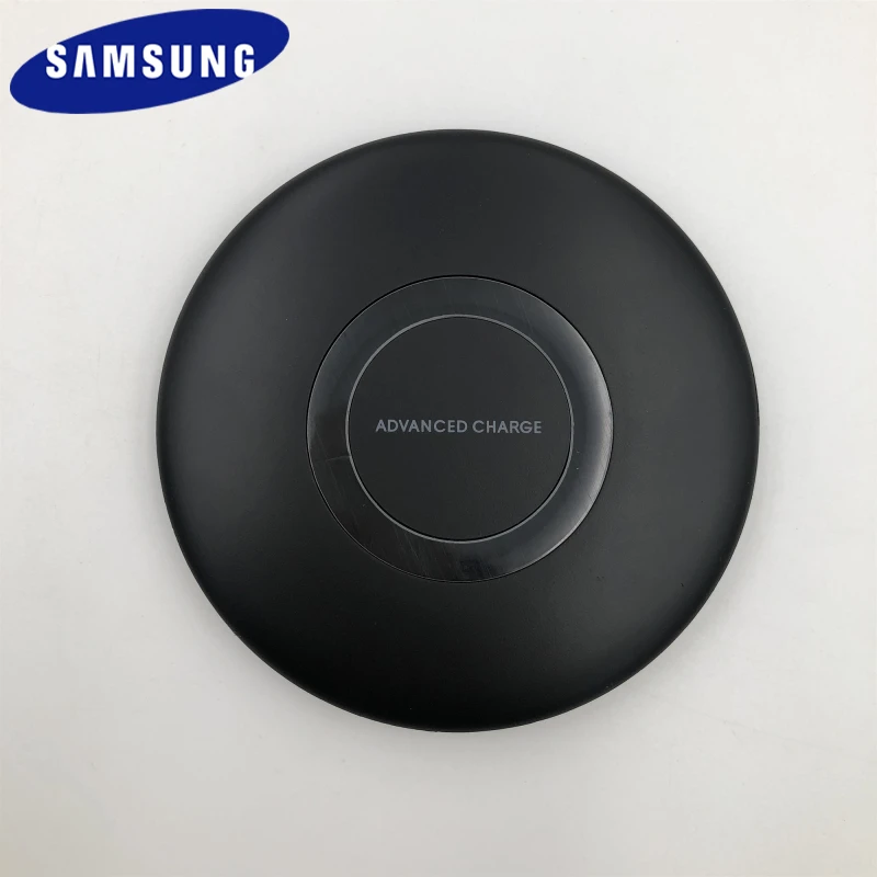 Original Qi Wireless Charger Samsung Galaxy S10 Fast Charge Pad For Iphone X XR XS Samsung S7 S8 S9 S10 Plus S10E Note 8 9 10
Original Qi Wireless Charger Samsung Galaxy S10 Fast Charge Pad For Iphone X XR XS Samsung S7 S8 S9 S10 Plus S10E Note 8 9 10
