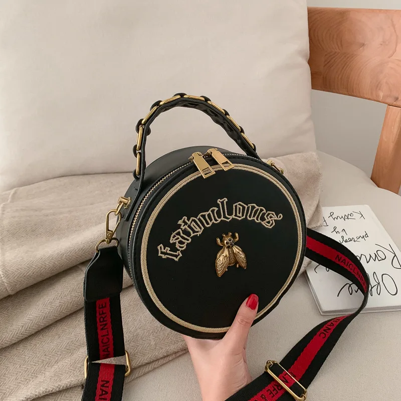 Textured Hand Small round Bag WOMEN'S Bag 2019 New Style Fashion Korean-style Versatile Fashion Embroidered mi feng bao Broadban
Textured Hand Small round Bag WOMEN'S Bag 2019 New Style Fashion Korean-style Versatile Fashion Embroidered mi feng bao Broadban