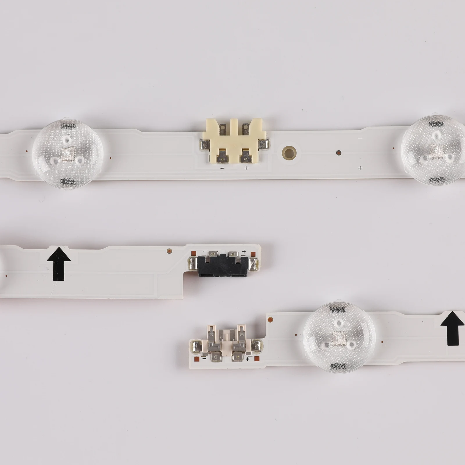 New kit 12pcs LED strip for Sam sung UE55H6300A D4GE-550DCA-R3 D4GE-550DCB-R3 BN96-30432A BN96-30431A BN96-30430A BN96-30429A
New kit 12pcs LED strip for Sam sung UE55H6300A D4GE-550DCA-R3 D4GE-550DCB-R3 BN96-30432A BN96-30431A BN96-30430A BN96-30429A