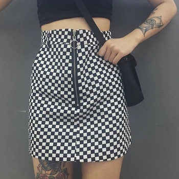 2020 New Summer Women Black And White Iron Ring Checkerboard Plaid Girl Skirt Korean A Skirt Skirt Skirt
2020 New Summer Women Black And White Iron Ring Checkerboard Plaid Girl Skirt Korean A Skirt Skirt Skirt