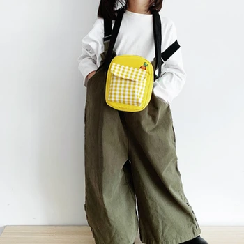 2020 new small square bag yellow messenger bag lattice canvas simple portable fashion cute carrot small bag female handbag
2020 new small square bag yellow messenger bag lattice canvas simple portable fashion cute carrot small bag female handbag