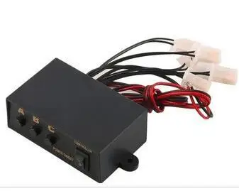 Car 6-Way Led Emergency Flash Controller 12V M9 One to Six Controller Warning Light Stroboscope Control Box
Car 6-Way Led Emergency Flash Controller 12V M9 One to Six Controller Warning Light Stroboscope Control Box
