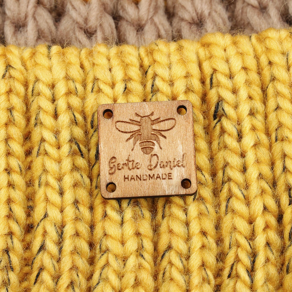 Wooden labels, Square wooden label, knit labels, personalized labels, custom engraving labels, Business Name (WD3175)
Wooden labels, Square wooden label, knit labels, personalized labels, custom engraving labels, Business Name (WD3175)