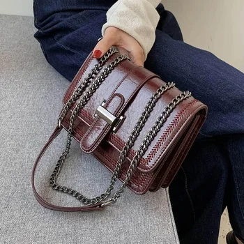 MINI PU Leather Crossbody Bags for Women 2020 Chain Solid Color Shoulder Messenger Bag Female Simple Handbags and Purses
MINI PU Leather Crossbody Bags for Women 2020 Chain Solid Color Shoulder Messenger Bag Female Simple Handbags and Purses