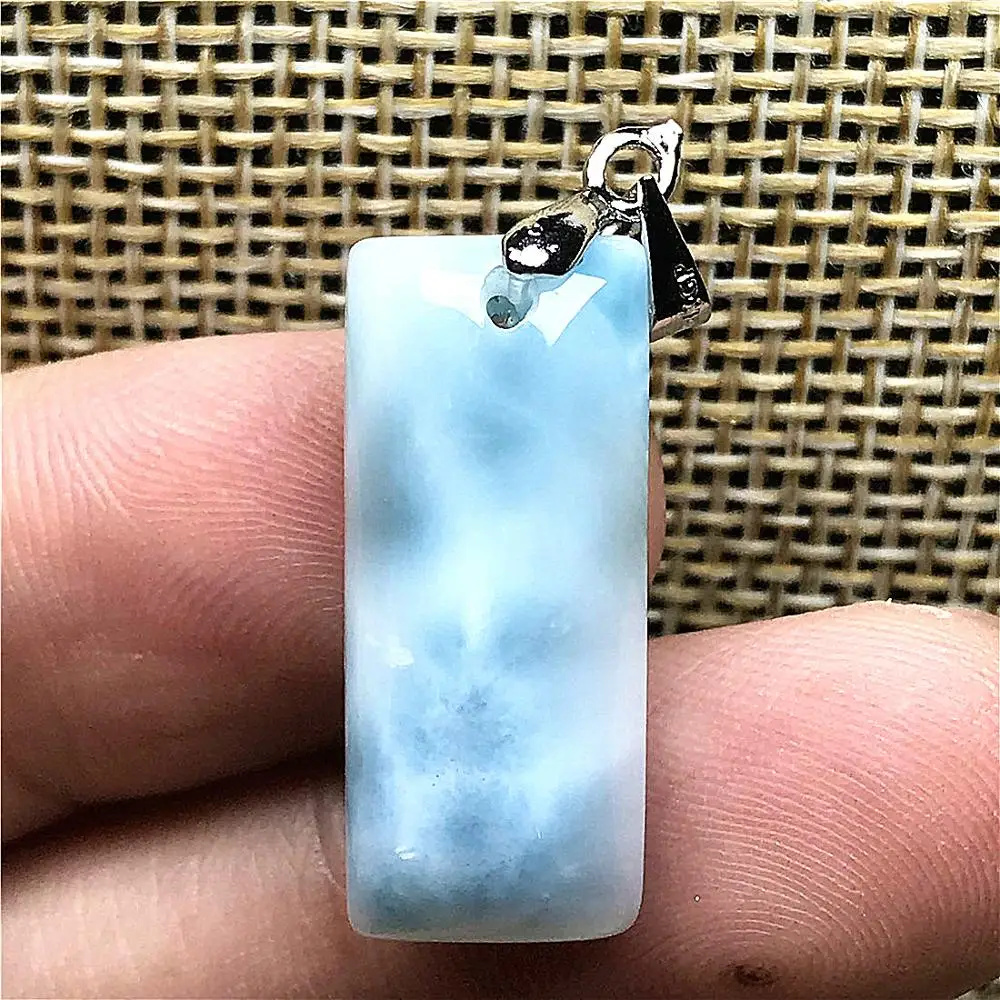 Natural Blue Larimar Pendant For Woman Man Crystal 23x10mm Rectangle Beads Silver Dominica Clear Water Pattern Gemstone Jewelry
Natural Blue Larimar Pendant For Woman Man Crystal 23x10mm Rectangle Beads Silver Dominica Clear Water Pattern Gemstone Jewelry