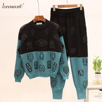 Fashion Woman Tracksuit 2020 Autumn Winter Two Piece Set Matching Knitted Suit Women Embroidery Long Sleeve Knit Top And Pants
Fashion Woman Tracksuit 2020 Autumn Winter Two Piece Set Matching Knitted Suit Women Embroidery Long Sleeve Knit Top And Pants